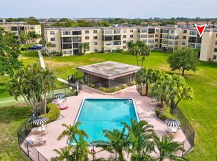 9355 SW 8th St APT 320, Boca Raton, FL 33428