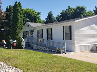 156 Cherry Ct, Muskegon, MI 49445