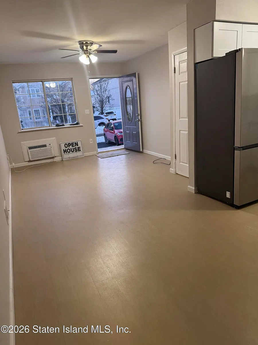 Building Photo - 1015 Rathbun Ave #1