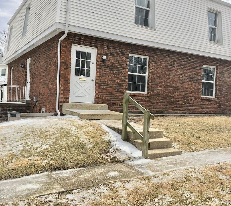 2nd image of 206 S Monroe St APT 3