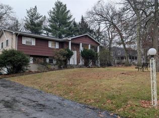 135 Sunset Rd, Blauvelt, NY 10913