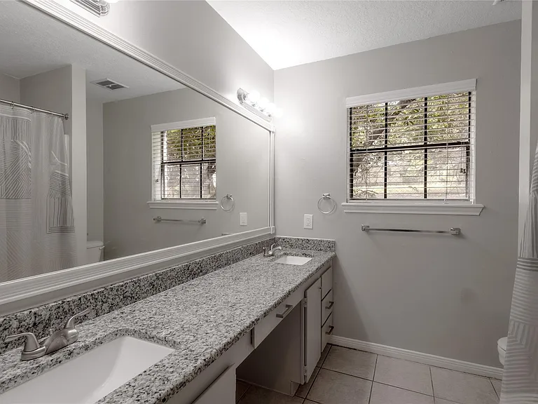2401 Sycamore Ave #C2 — Photo 19