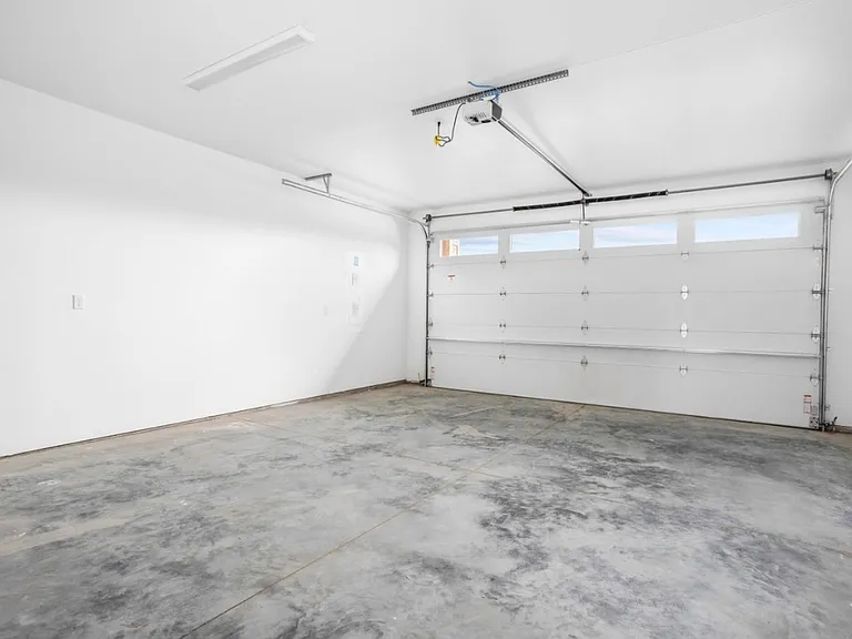 3780 Nuthatch St #3780 — Photo 14