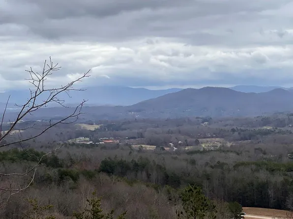 12 Summit Trce, Blairsville, GA 30512