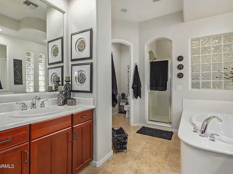 885 W Palo Brea Dr — Photo 37