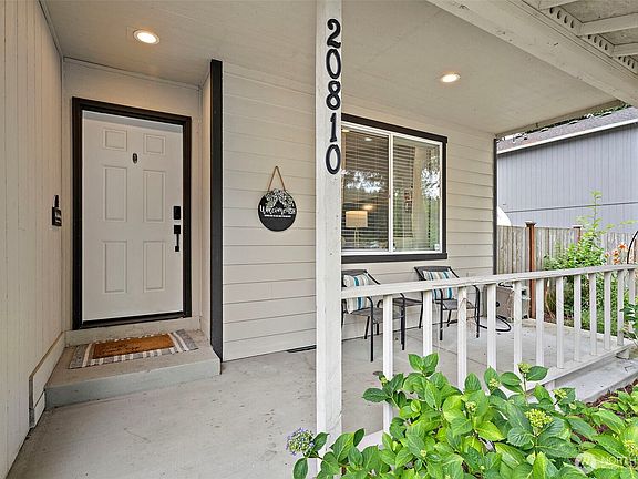 2nd image of 20810 Bonanza Drive E