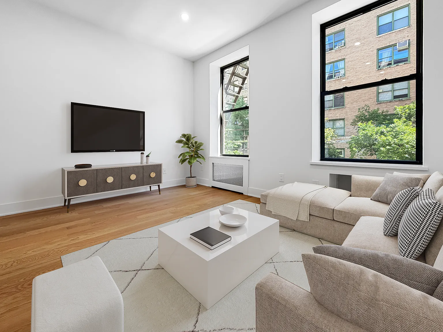 130 East 93rd Street — Photo 4