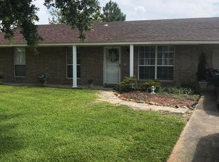 324 Oak Park Dr, Pass Christian, MS 39571