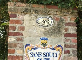 204 San Souci St APT 4B, Charleston, SC 29403