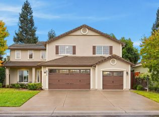9212 Pacer Ct, Elk Grove, CA 95624