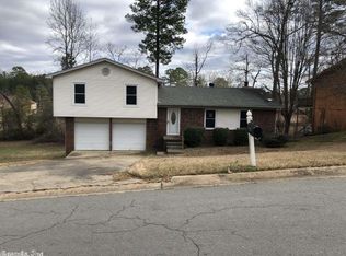11233 Appomattox Dr, Mabelvale, AR 72103