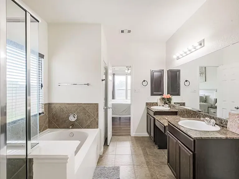 18607 Shavano Ct — Photo 21