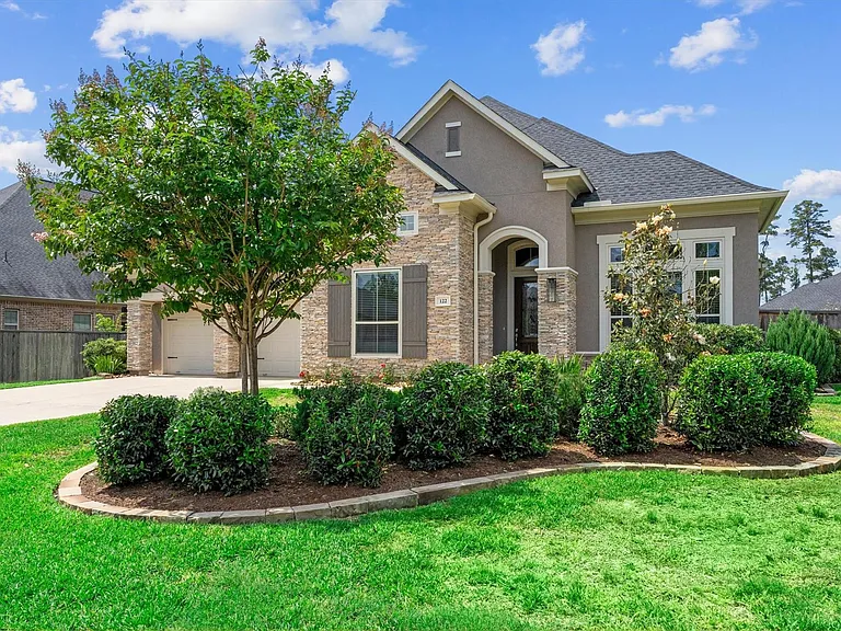 122 Coral Bells Ct — Photo 1