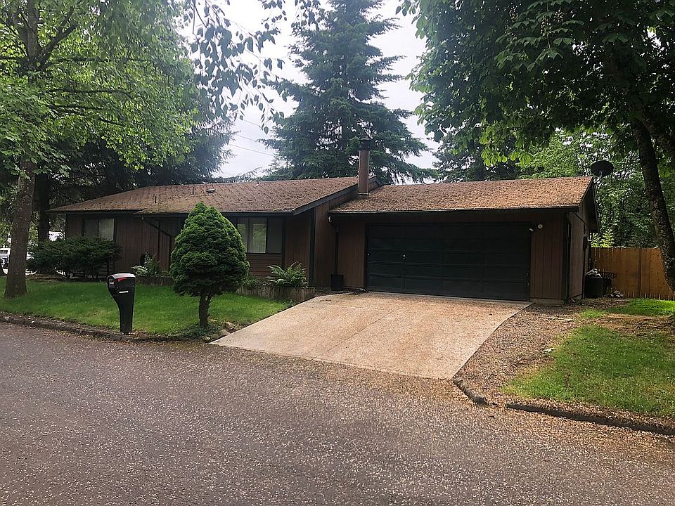 2nd image of 2835 SE 174th Ave