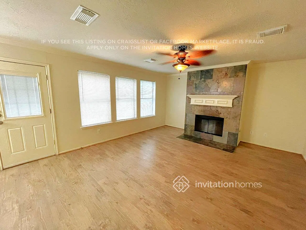 9818 Golden Prairie Ln Houston, TX 77086 — Photo 4