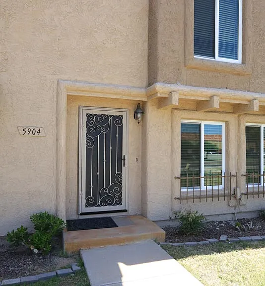 5904 N Granite Reef Rd — Photo 48
