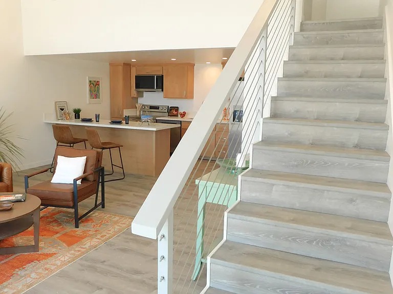 665 W 2nd St #2 — Photo 15
