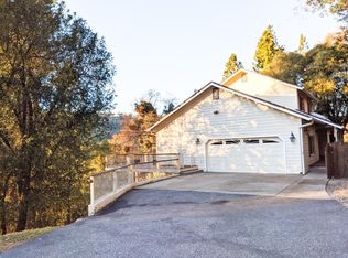 18476 Wolf Creek Rd, Grass Valley, CA 95949