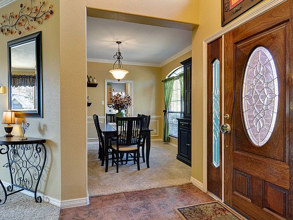 3rd image of 2115 Winding Creek Dr