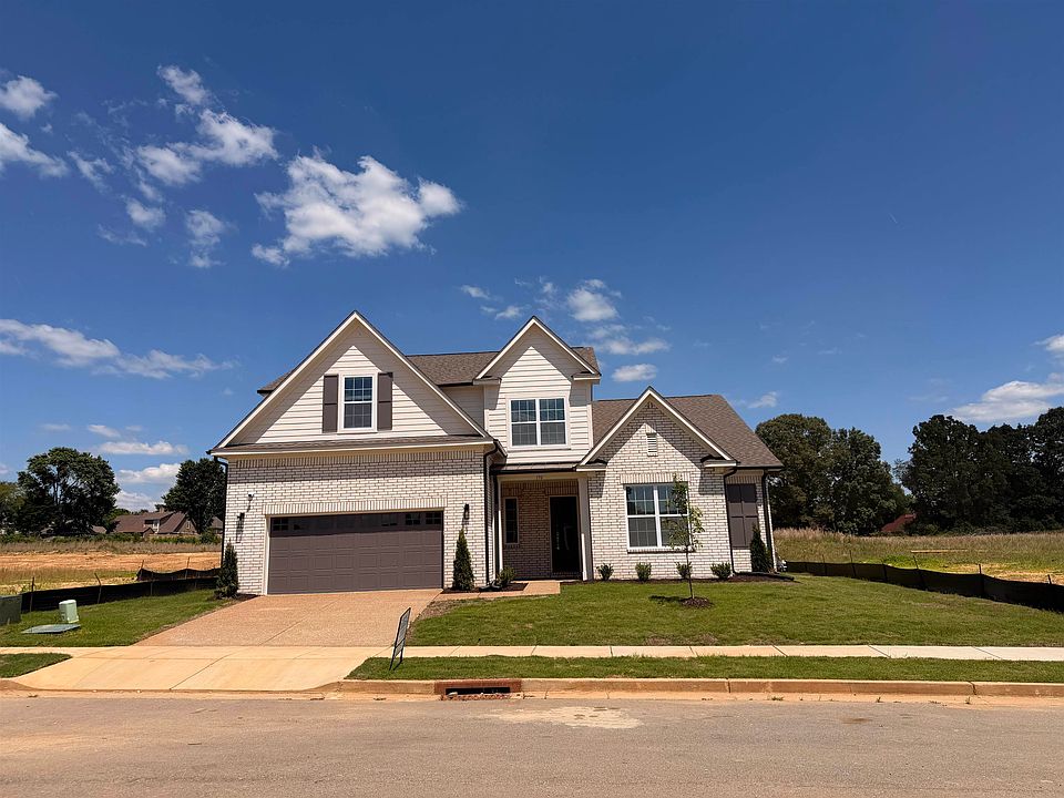 1st image of 170 Hazel Crest Dr E