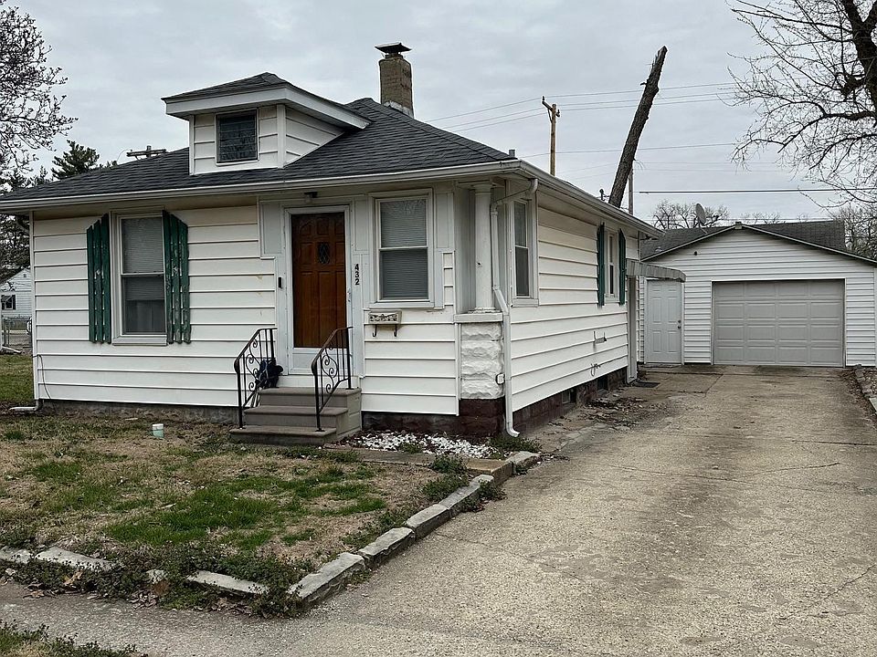 1st image of 432 N Daniels Ave