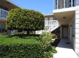 2711 NE 49th St APT 3, Fort Lauderdale, FL 33308