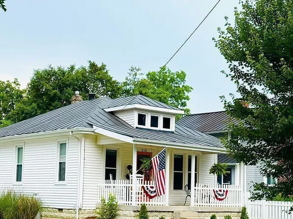 212 W Beall Ave, Bardstown, KY 40004