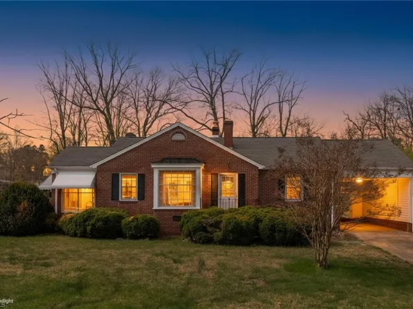 1311 Hawthorne Ave, Reidsville, NC 27320