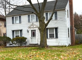 200 Cooper Rd, Rochester, NY 14617