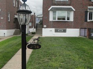 2126 Ripley St, Philadelphia, PA 19152