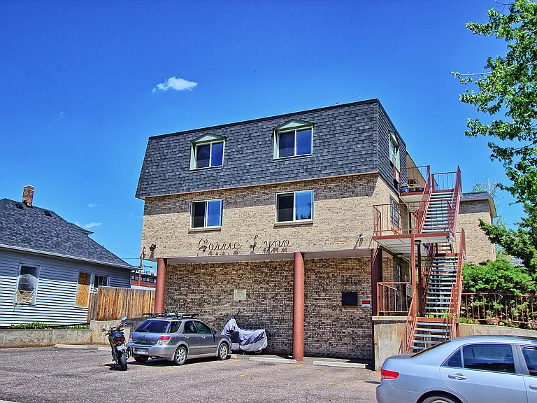 3310 S Grant St — Photo 12