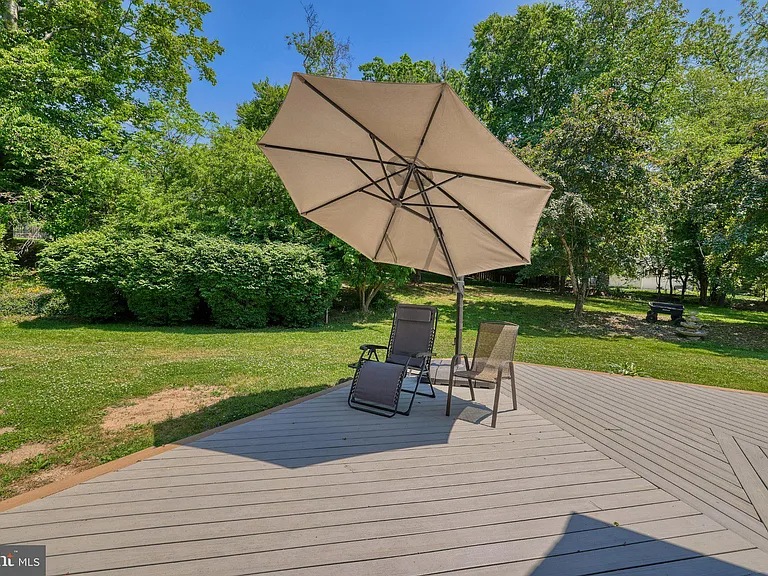15 Scenic Dr — Photo 35