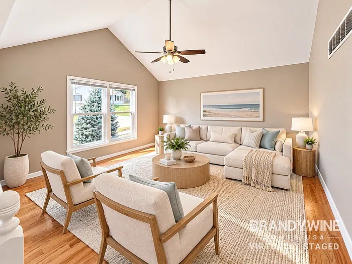 3 bed, 3.0 bath, 1702 sqft, $2,369 — Photo 3