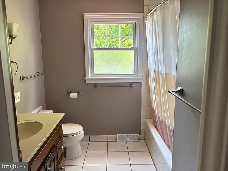 303 Overlook Ave — Photo 6