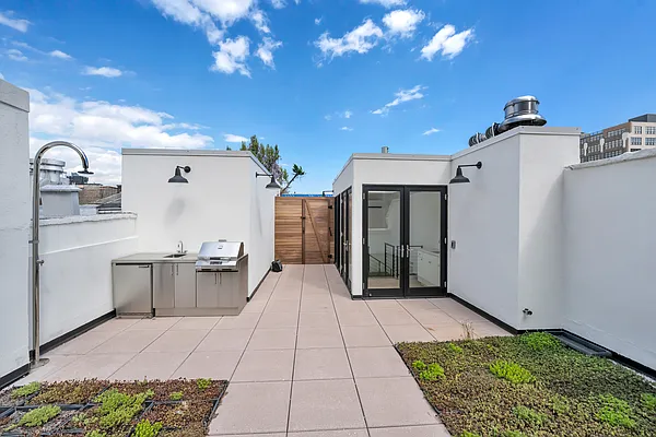 Rented by New York Residence | media 17