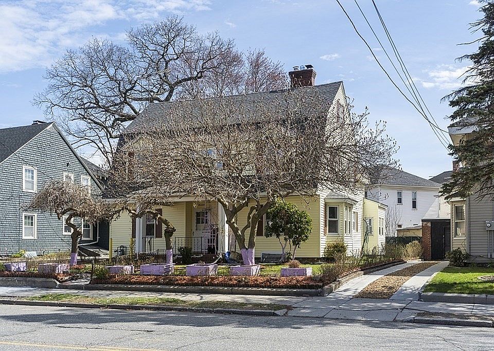 14 Osgood St, Lawrence, MA 01843 Zillow
