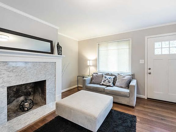 3rd image of 605 N Alfred St