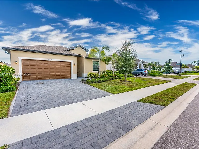 16851 Cayo Key Dr — Photo 21