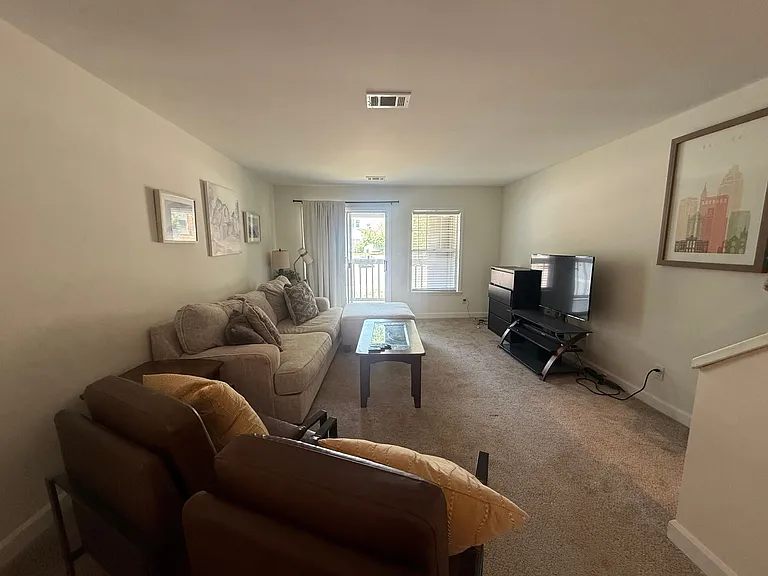 2504 Avent Ferry Rd #MAIN — Photo 10