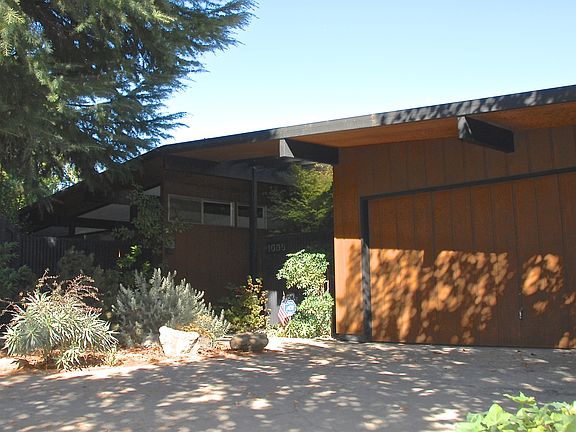 2nd image of 1005 Piedmont Dr