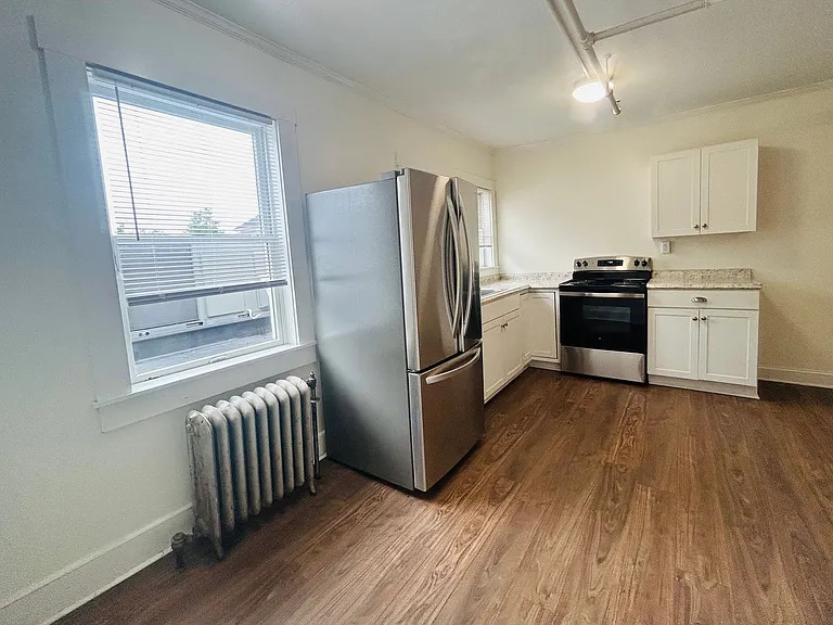 58 Main St — Photo 3