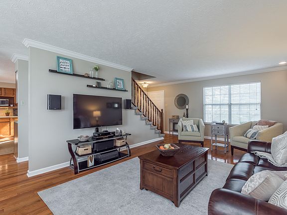 5th image of 9300 Shorthorn Dr