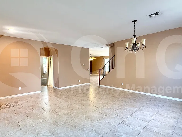 2714 E Birchwood Pl — Photo 10