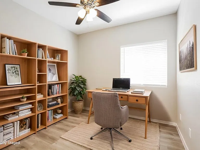 1704 Mizzenmast Ave — Photo 15