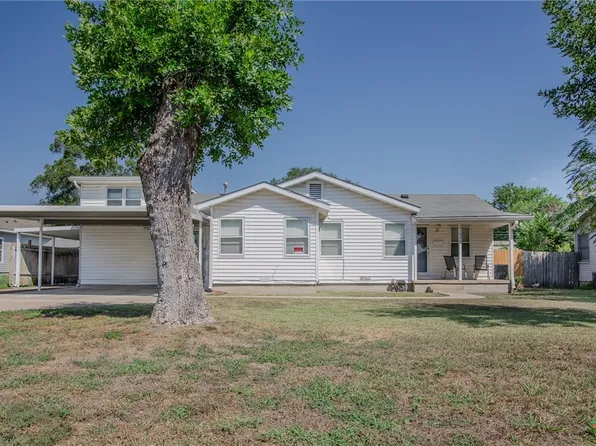 1006 Melrose Ave, Victoria, TX 77901