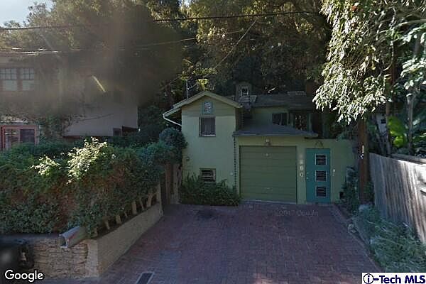1st image of 8960 Wonderland Ave