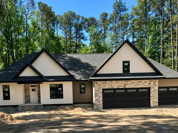 40 S Shamrock Drive, Jackson Springs, NC 27281