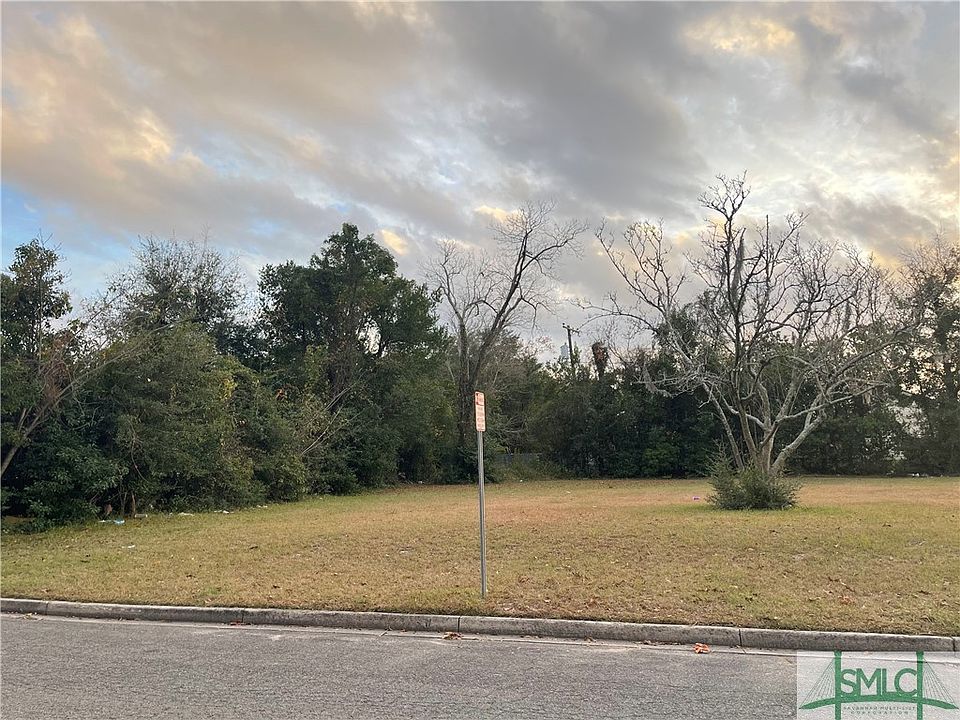 2nd image of 0 E 38th Street