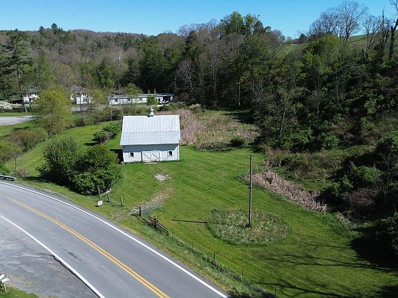 5th image of 981 Woodrow Rd