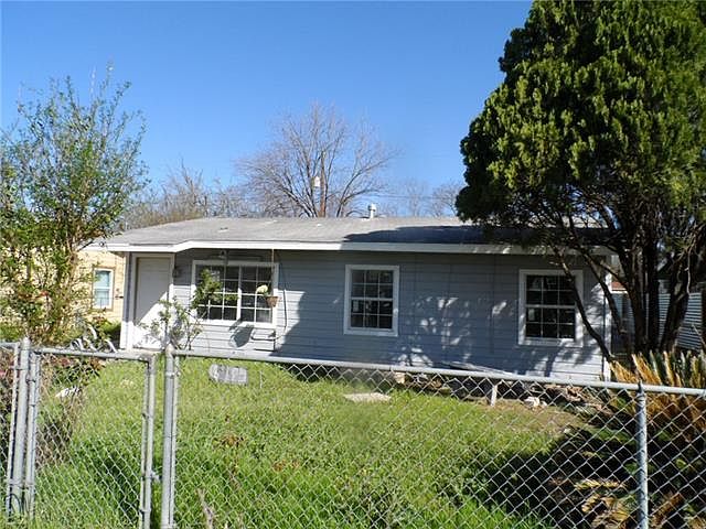 2nd image of 6610 Galindo St